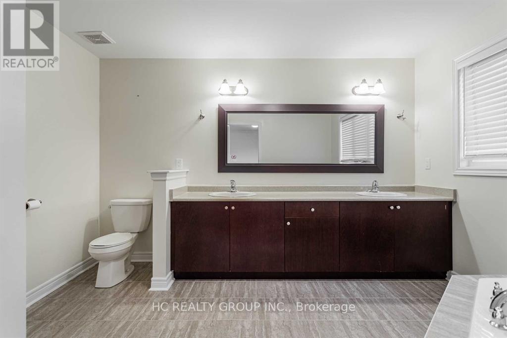 20 Tigertail Crescent, Bradford West Gwillimbury (Bradford), Ontario  L3Z 0M2 - Photo 21 - N12486962