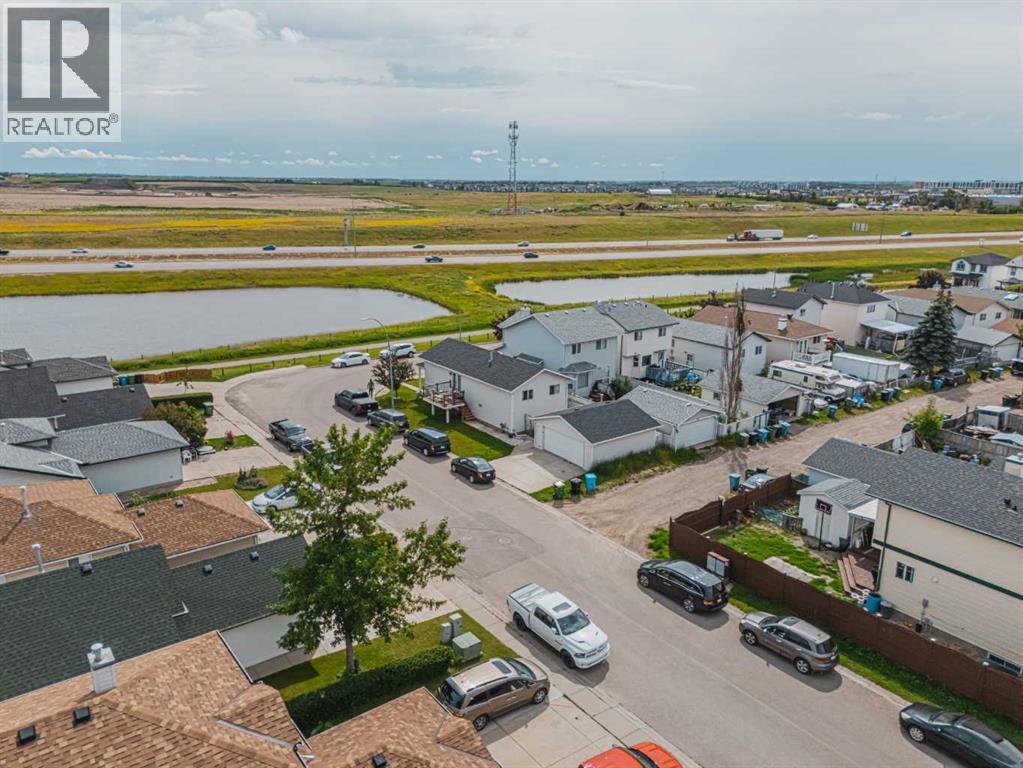 96 Appleside Close Se, Calgary, Alberta  T2A 7T9 - Photo 37 - A2265554