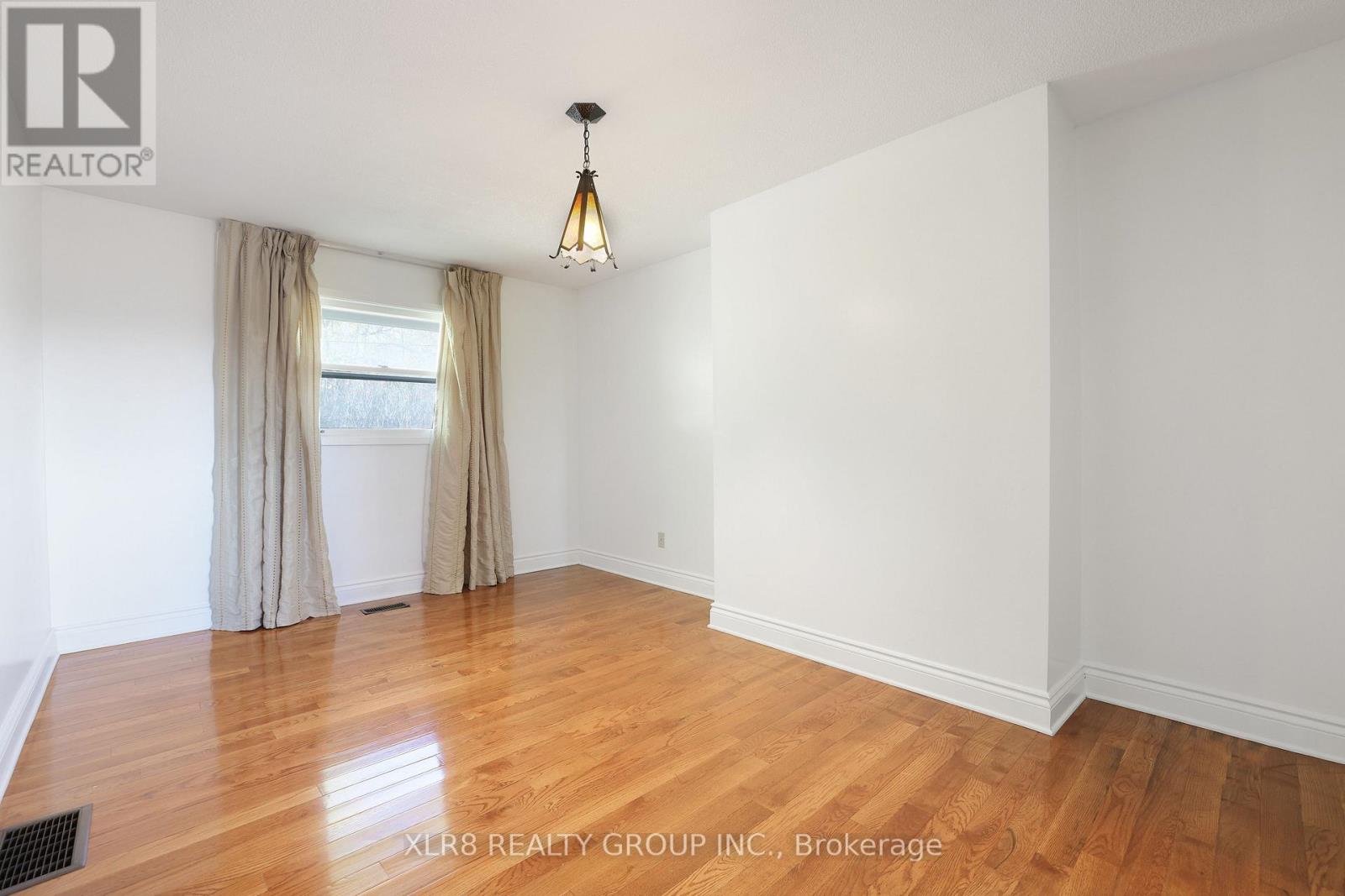 1996 Old Carp Road, Ottawa, Ontario  K0A 1L0 - Photo 14 - X12486964