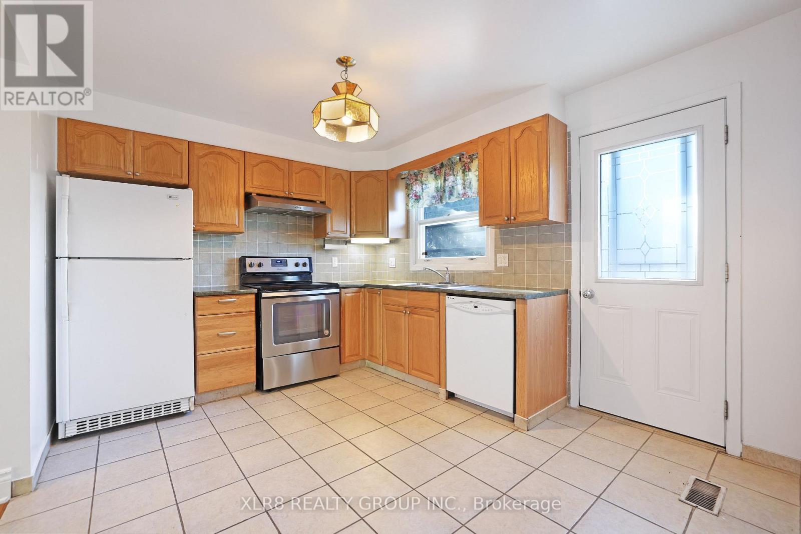 1996 Old Carp Road, Ottawa, Ontario  K0A 1L0 - Photo 16 - X12486964