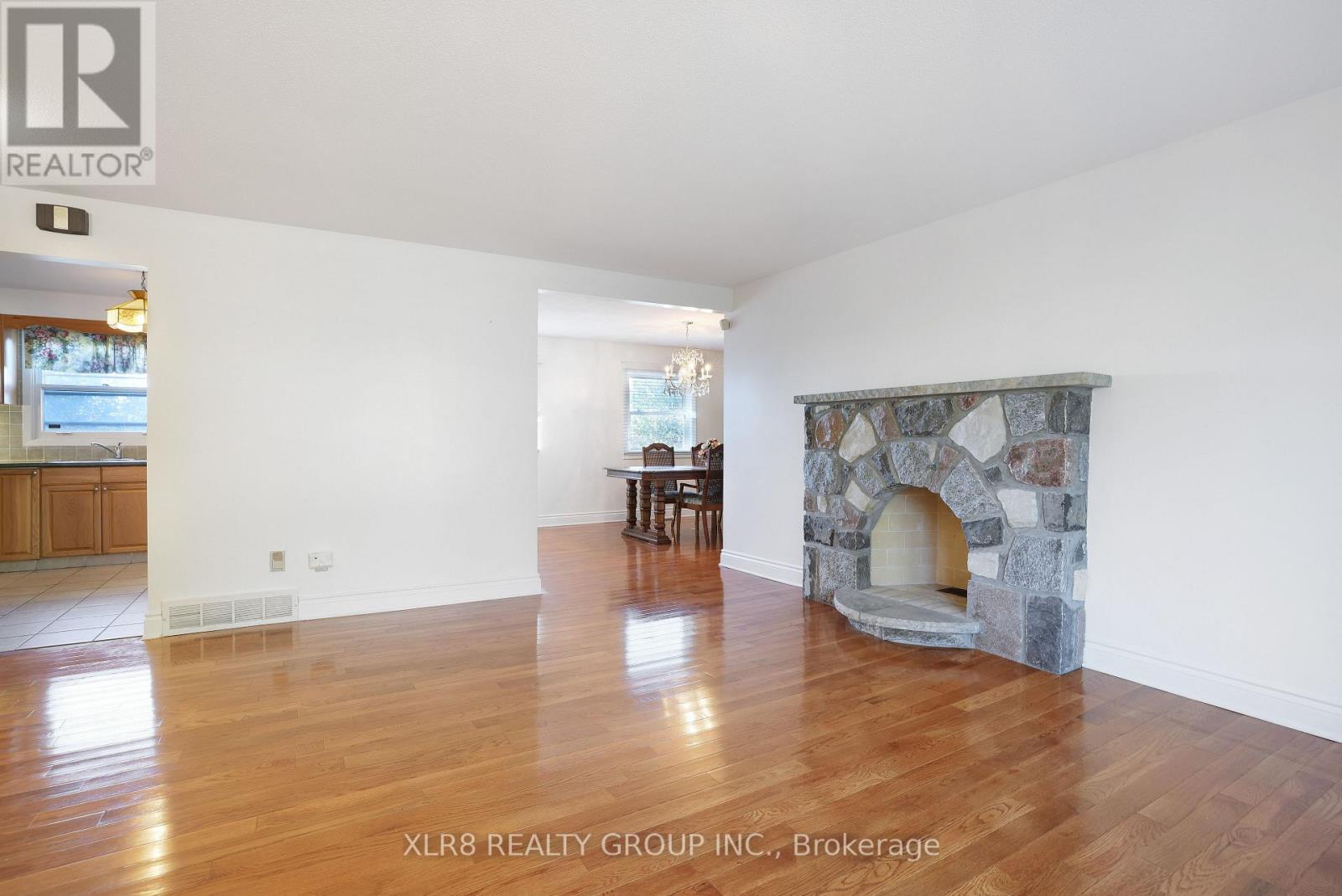 1996 Old Carp Road, Ottawa, Ontario  K0A 1L0 - Photo 9 - X12486964