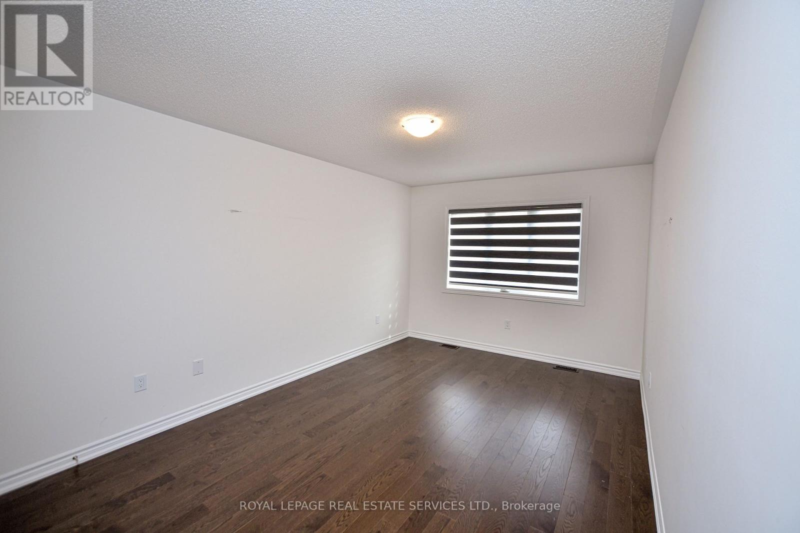 323 Thimbleweed Court, Milton, Ontario  L9E 1T2 - Photo 30 - W12486844