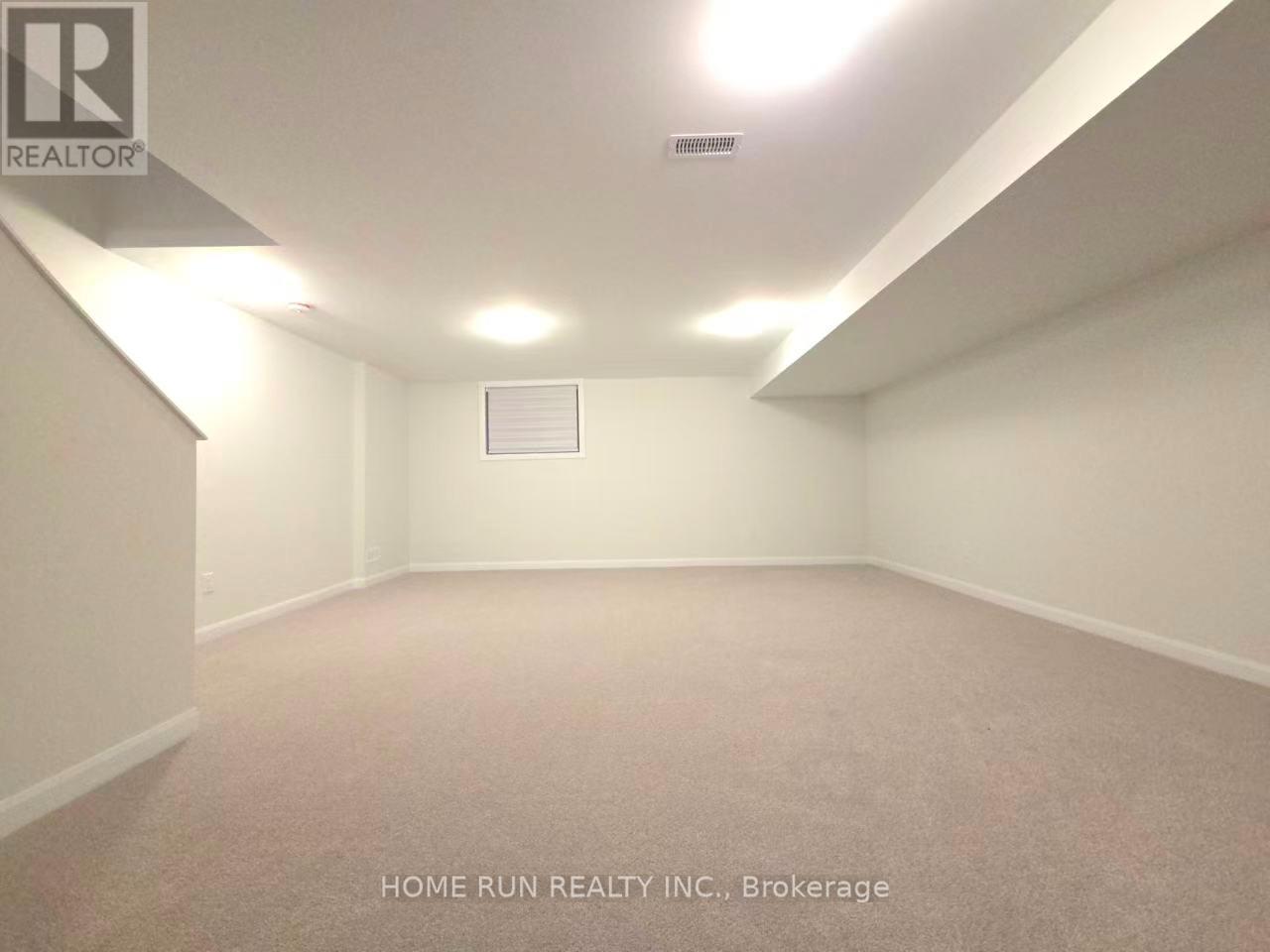 948 Eileen Vollick Crescent, Ottawa, Ontario  K2W 0M7 - Photo 22 - X12477472