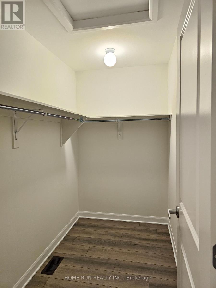 948 Eileen Vollick Crescent, Ottawa, Ontario  K2W 0M7 - Photo 13 - X12477472