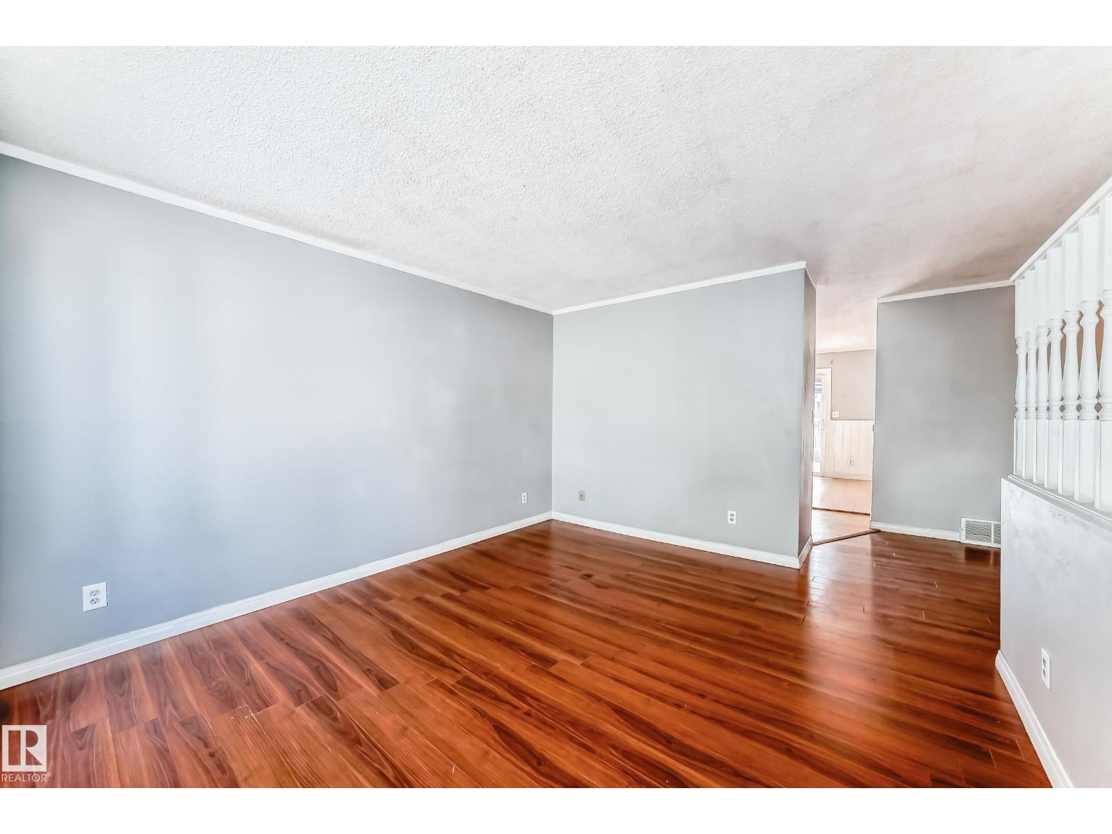 325 Warwick Rd Nw, Edmonton, Alberta  T5X 4R1 - Photo 20 - E4463856