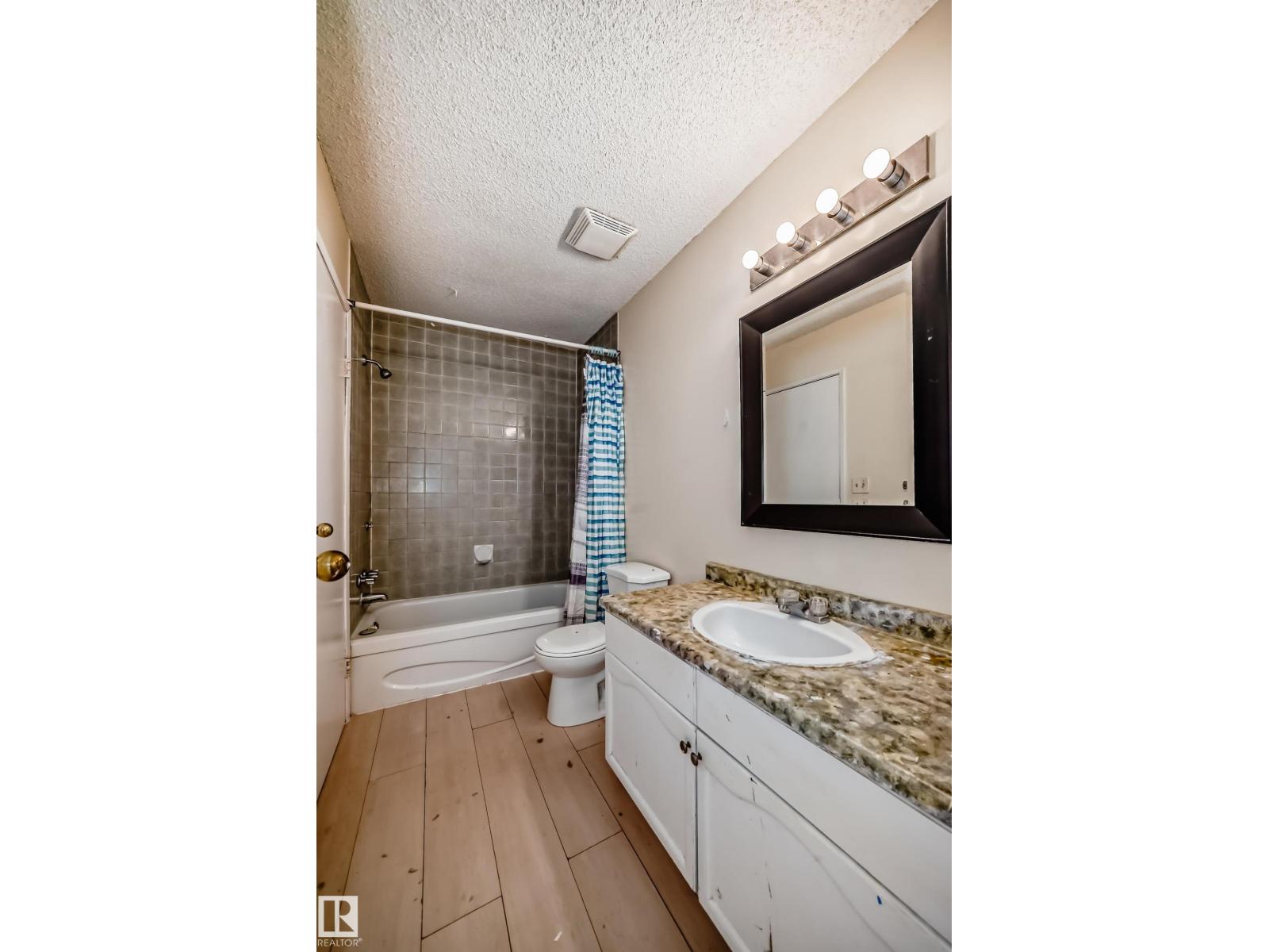 325 Warwick Rd Nw, Edmonton, Alberta  T5X 4R1 - Photo 27 - E4463856