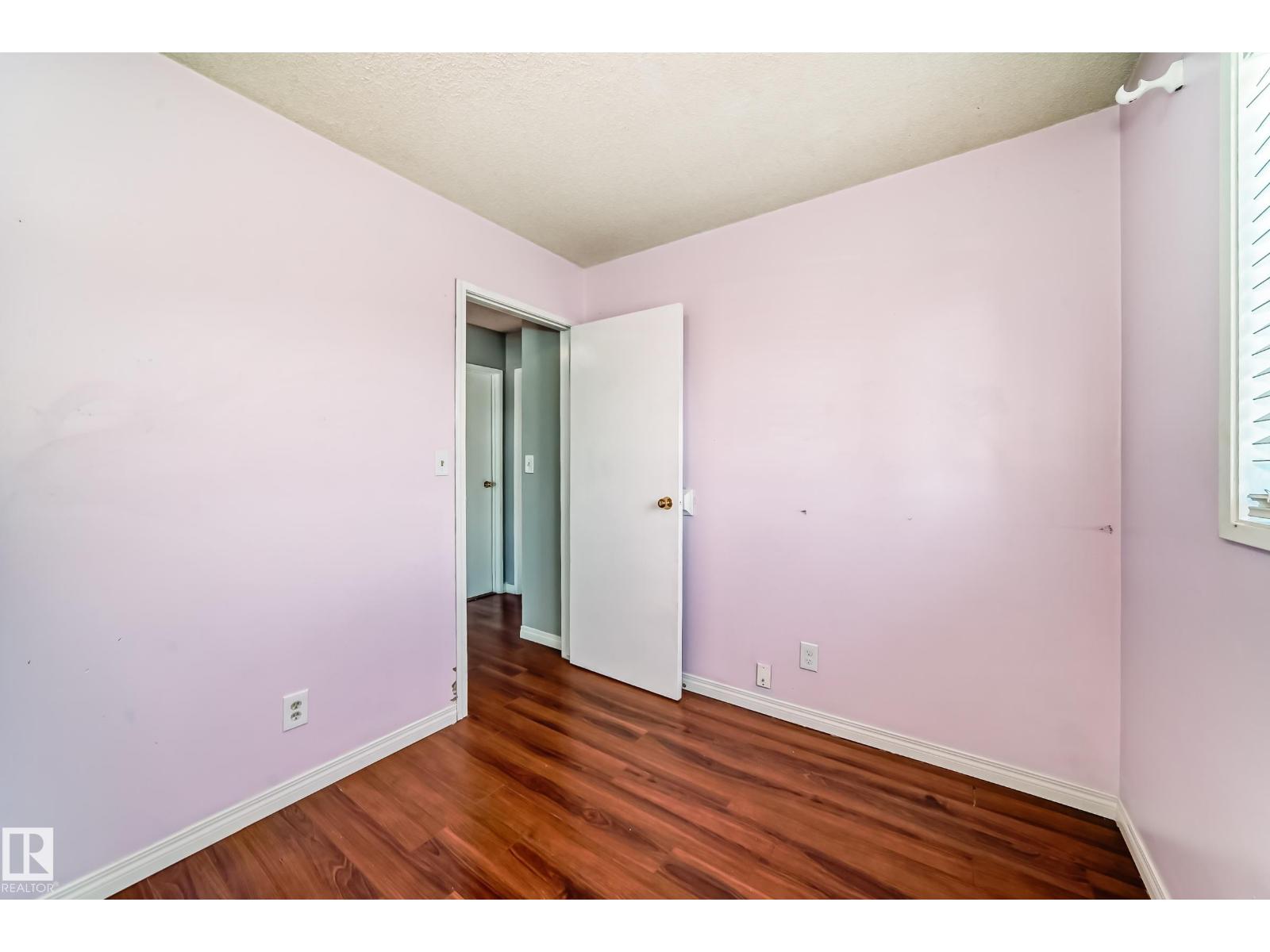 325 Warwick Rd Nw, Edmonton, Alberta  T5X 4R1 - Photo 29 - E4463856