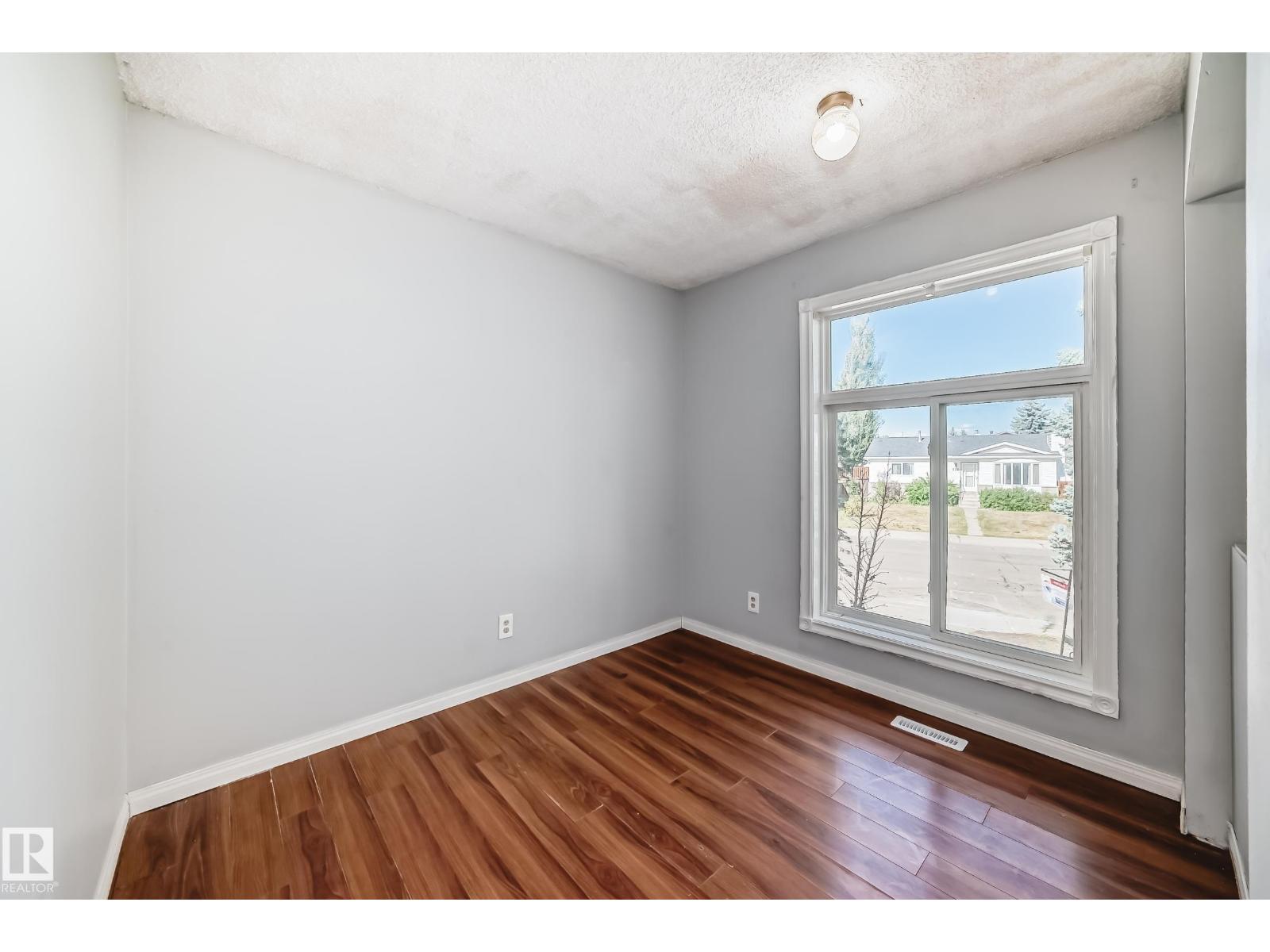 325 Warwick Rd Nw, Edmonton, Alberta  T5X 4R1 - Photo 30 - E4463856