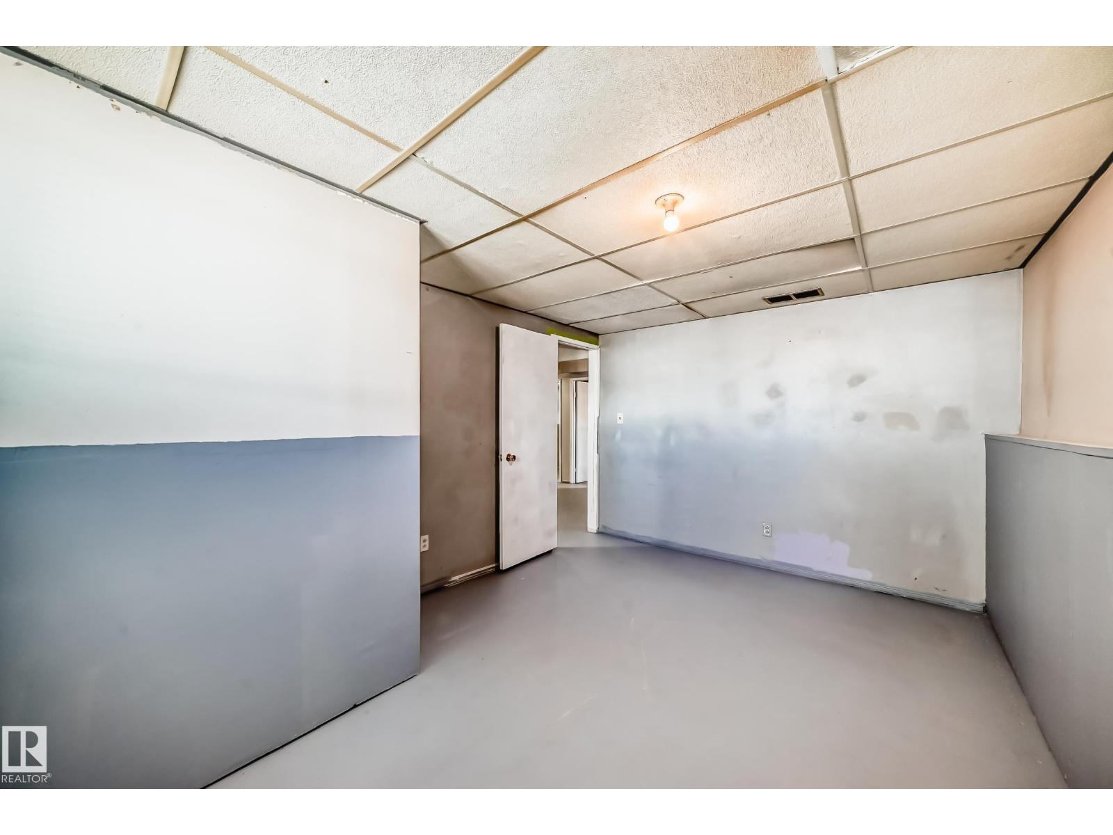 325 Warwick Rd Nw, Edmonton, Alberta  T5X 4R1 - Photo 41 - E4463856