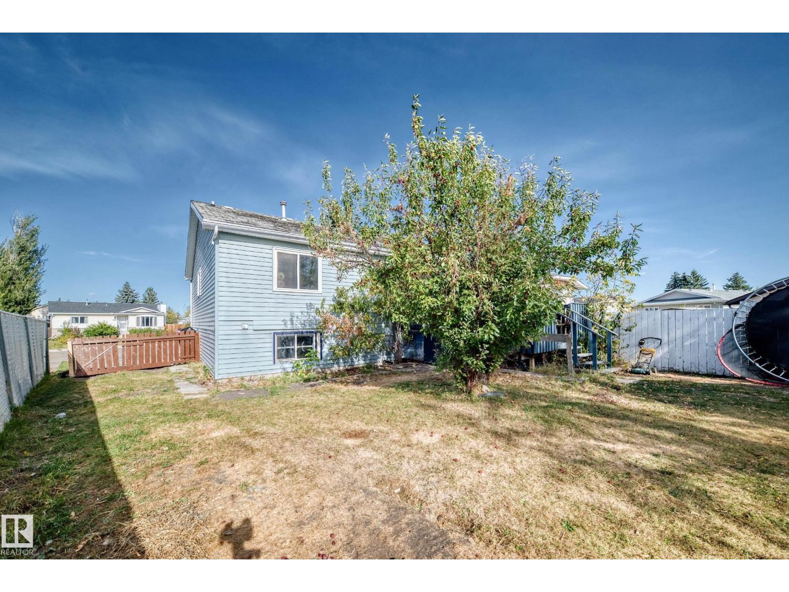 325 Warwick Rd Nw, Edmonton, Alberta  T5X 4R1 - Photo 49 - E4463856