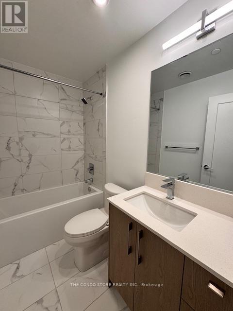 401 - 8 Manor Road W, Toronto, Ontario  M4S 0E6 - Photo 5 - C12486969