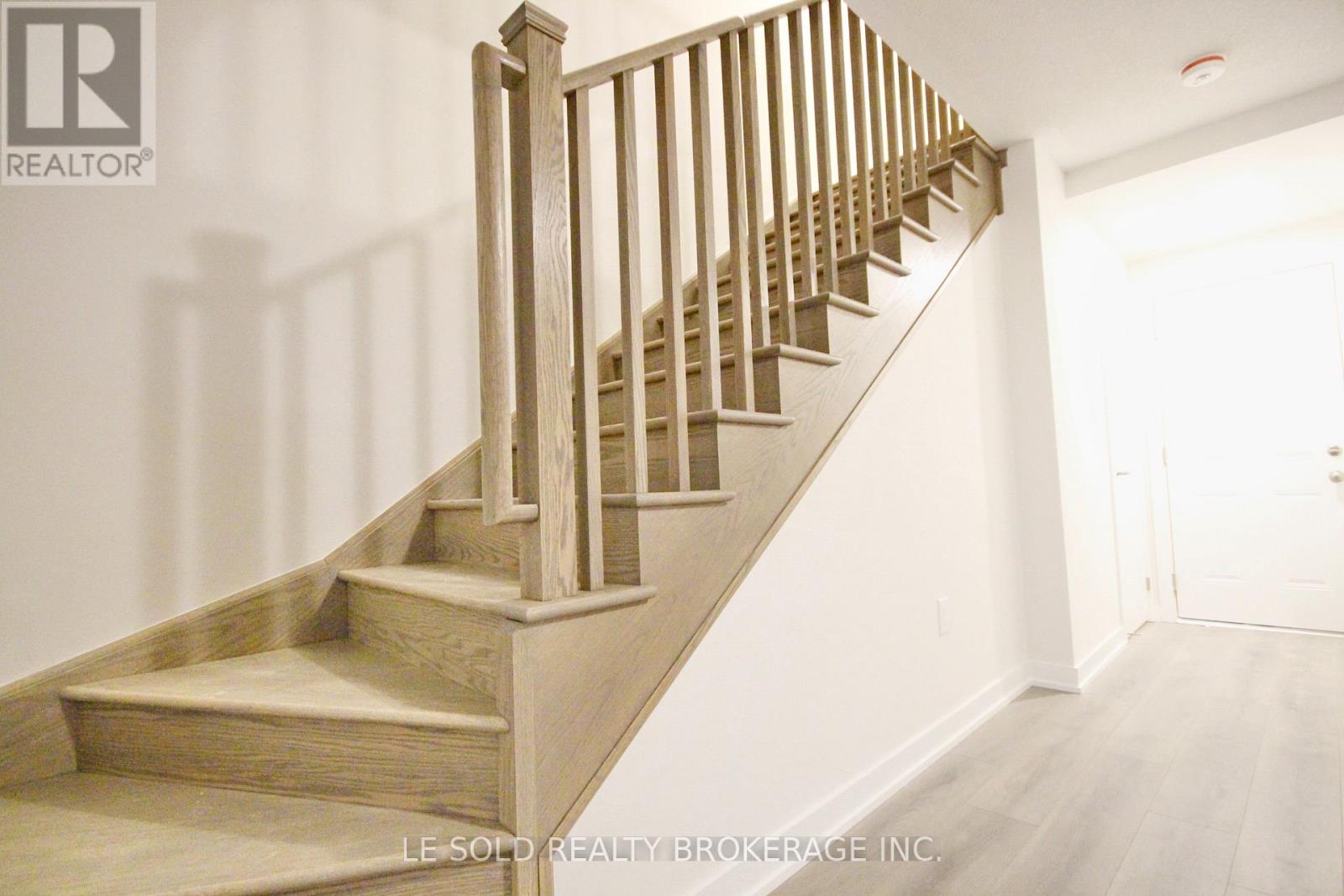 1375 Shankel Road, Oshawa, Ontario  L1K 1H2 - Photo 4 - E12486960