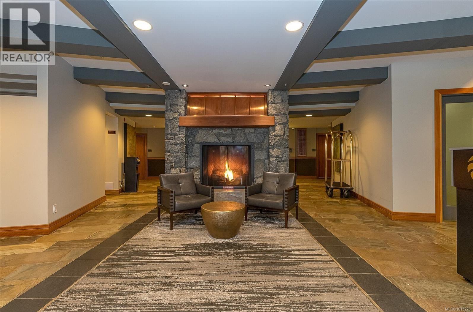 205/207d 1376 Lynburne Pl, Langford, British Columbia  V9B 6S1 - Photo 5 - 1015228