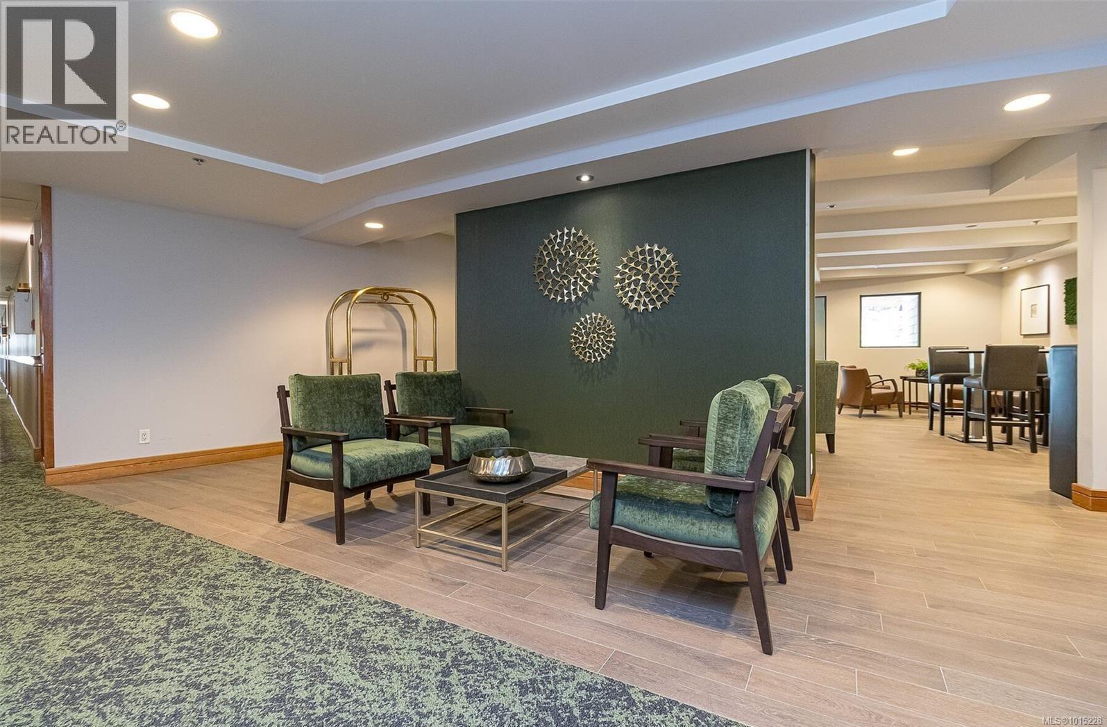 205/207d 1376 Lynburne Pl, Langford, British Columbia  V9B 6S1 - Photo 8 - 1015228