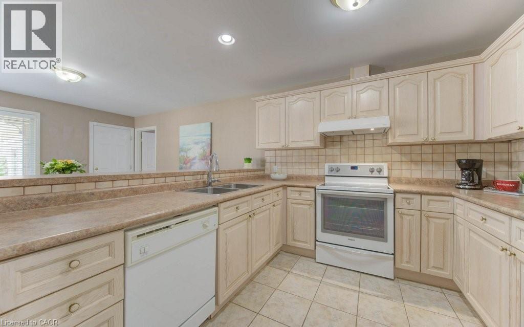 1662 Erb's Road Unit# 14, St. Agatha, Ontario  N0B 2L0 - Photo 12 - 40767291