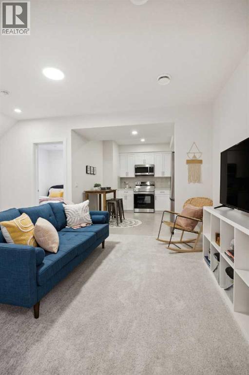 209 Southbow Drive, Cochrane, Alberta  T4C 3J3 - Photo 48 - A2265512