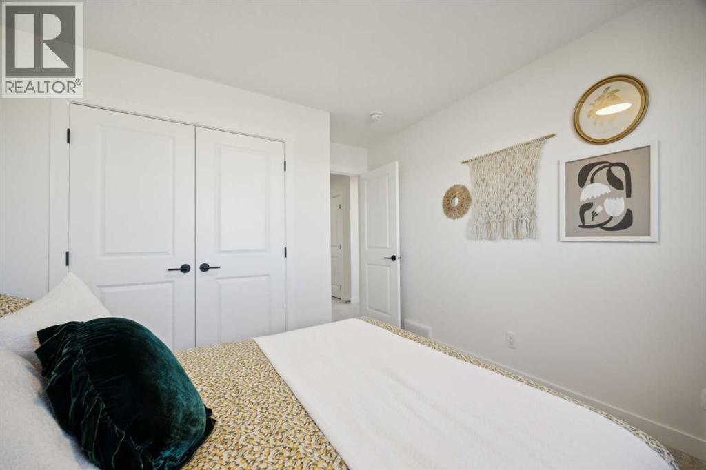 209 Southbow Drive, Cochrane, Alberta  T4C 3J3 - Photo 19 - A2265512