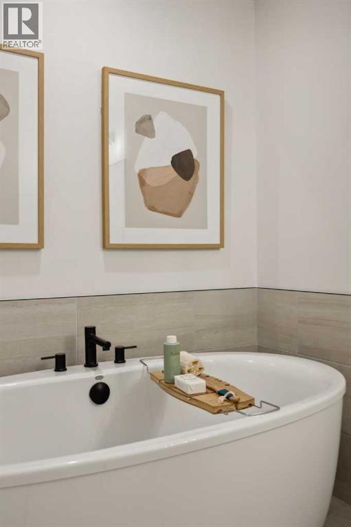 209 Southbow Drive, Cochrane, Alberta  T4C 3J3 - Photo 39 - A2265512