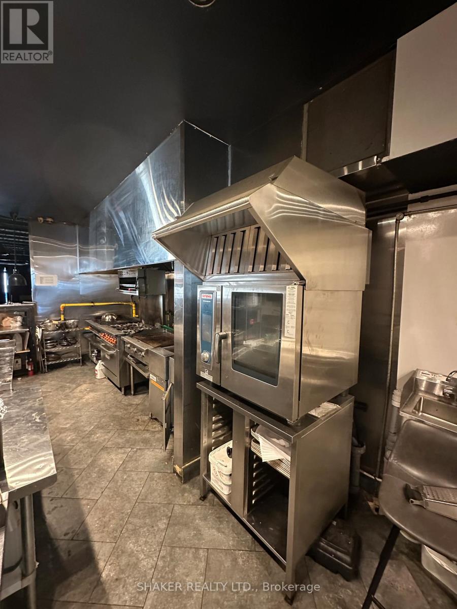 89 Clarence Street, Ottawa, Ontario  K1N 5P5 - Photo 10 - X12486971