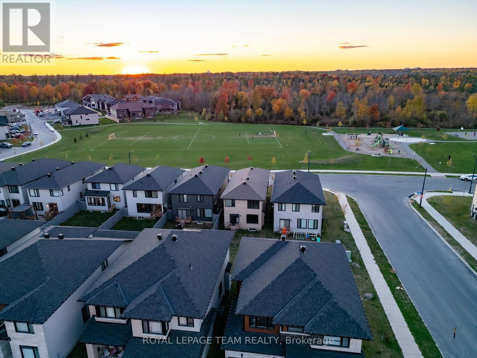 28 Dun Skipper Drive, Ottawa, Ontario  K1X 0J3 - Photo 32 - X12486983