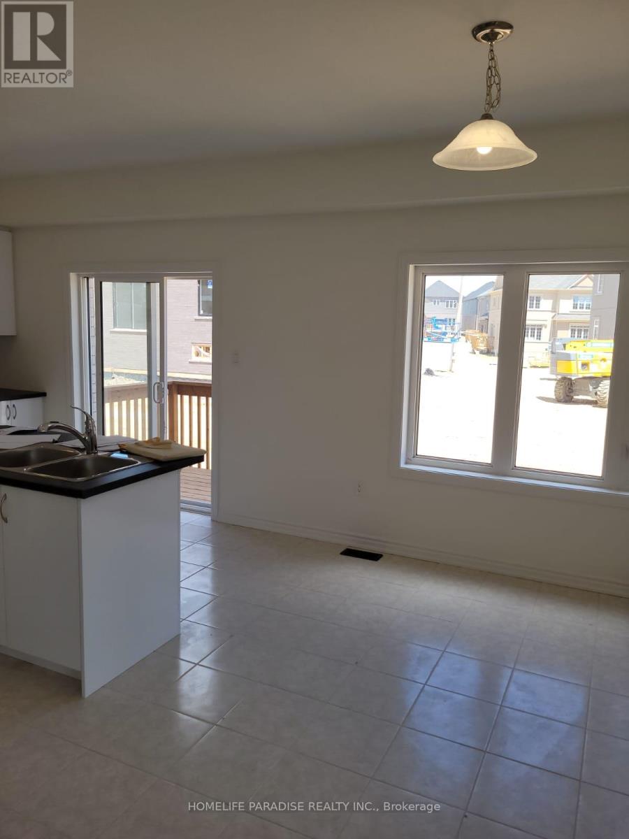 12 Poole Street, Brant, Ontario  N3T 5L8 - Photo 5 - X12486966