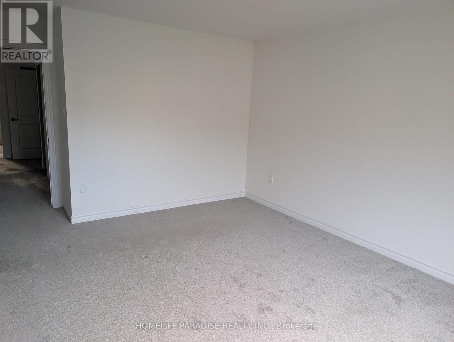 12 Poole Street, Brant, Ontario  N3T 5L8 - Photo 7 - X12486966