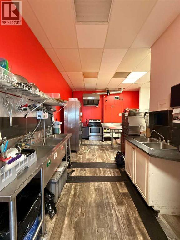 123 Bakery Lane Ne, Calgary, Alberta  T1Y 5T8 - Photo 5 - A2258385