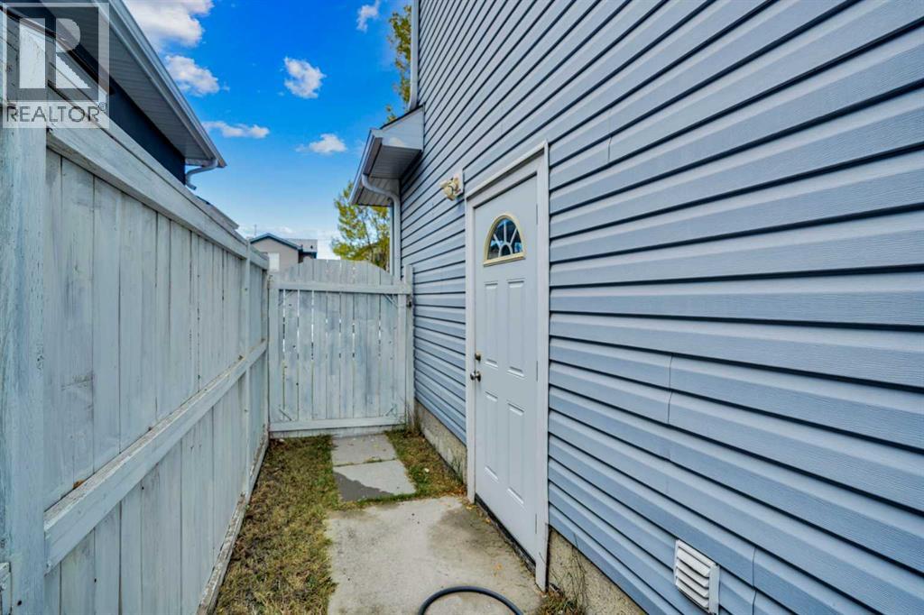 137 Martin Crossing Manor Ne, Calgary, Alberta  T3J 3R6 - Photo 21 - A2260814