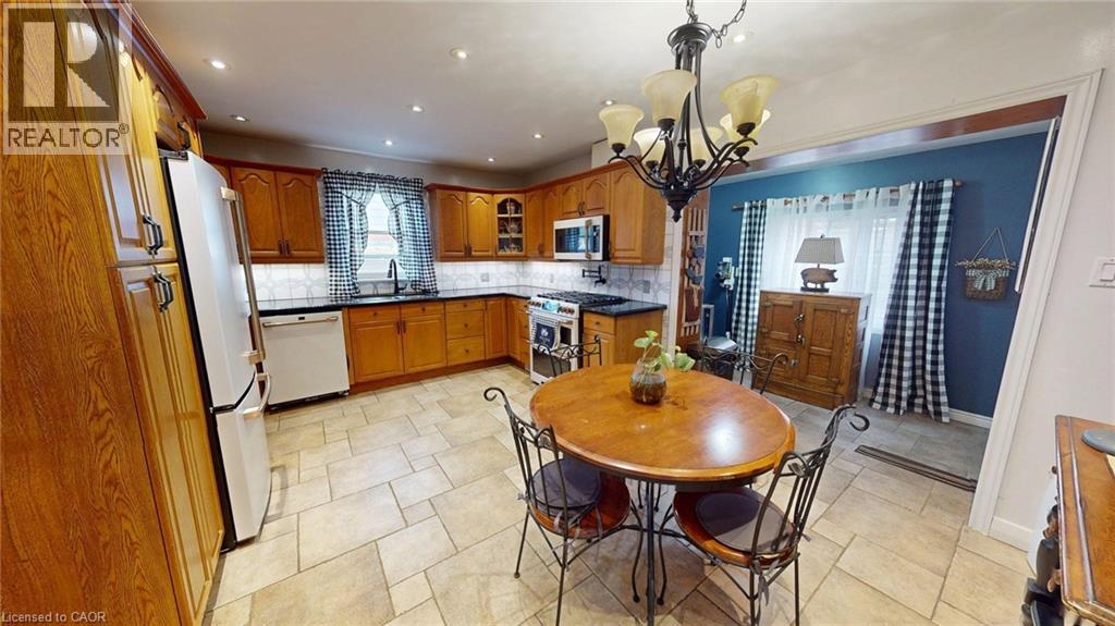 113 Edmund Road, Kitchener, Ontario  N2H 1J7 - Photo 7 - 40781222