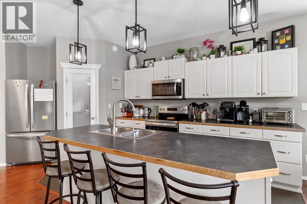 10 Fawn Meadows Crescent, Delburne, Alberta  T0M 0V0 - Photo 3 - A2267350