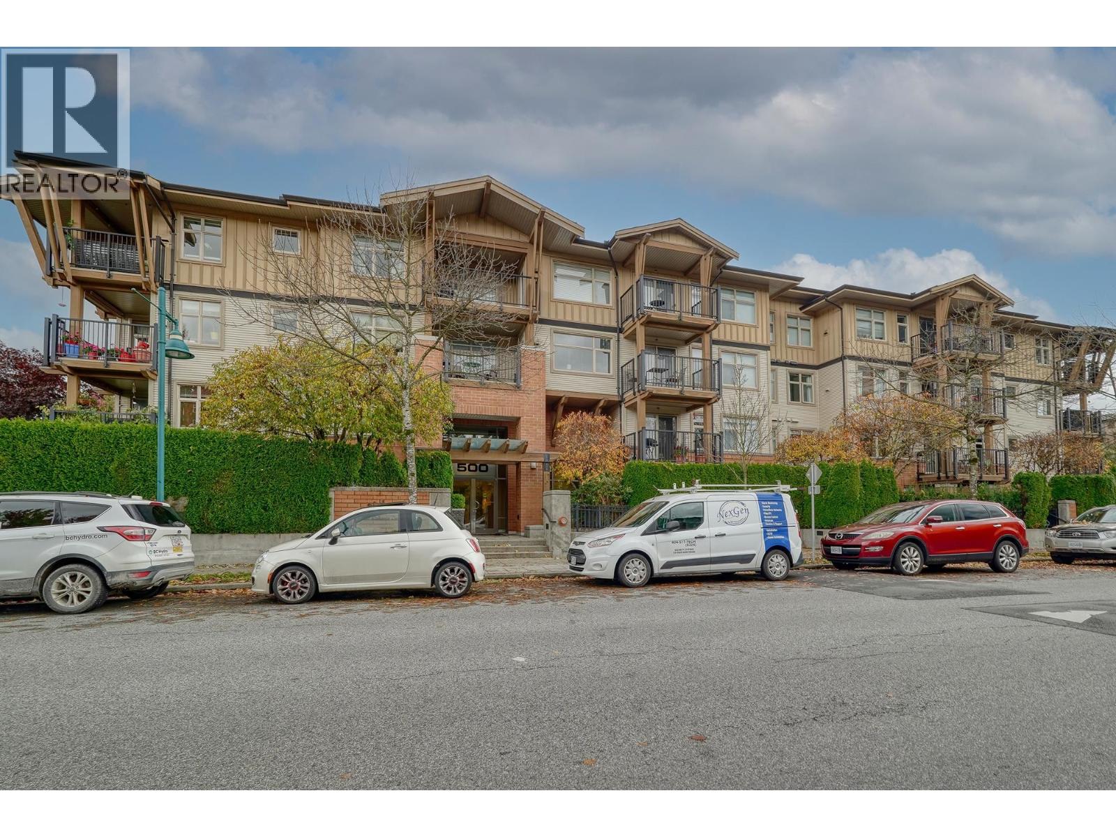 414 500 Klahanie Drive, Port Moody, British Columbia  V3H 5L1 - Photo 1 - R3062822