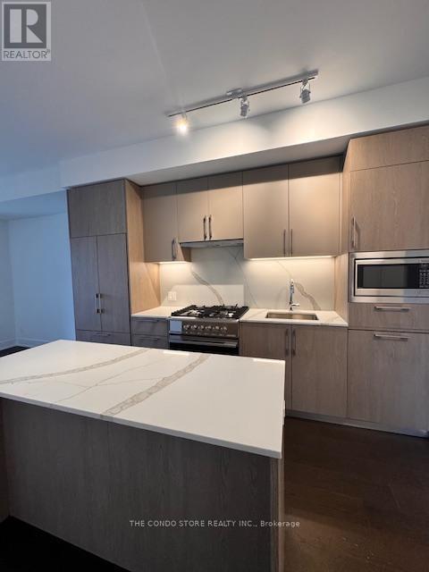 407 - 8 Manor Road W, Toronto, Ontario  M4S 0E6 - Photo 2 - C12486982