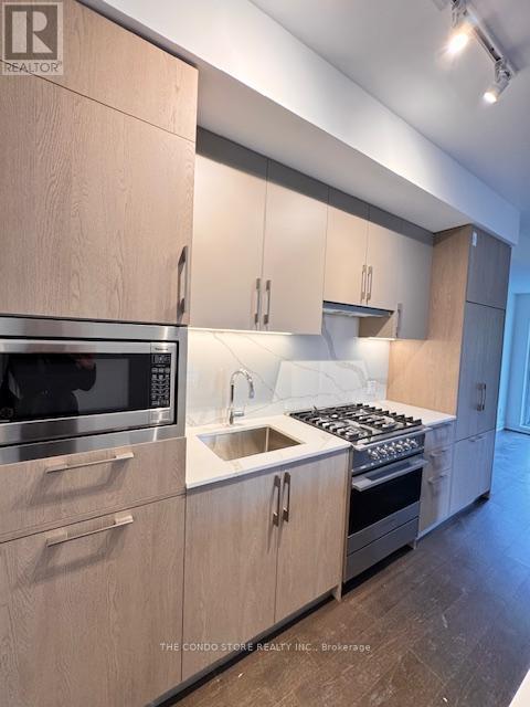 407 - 8 Manor Road W, Toronto, Ontario  M4S 0E6 - Photo 6 - C12486982