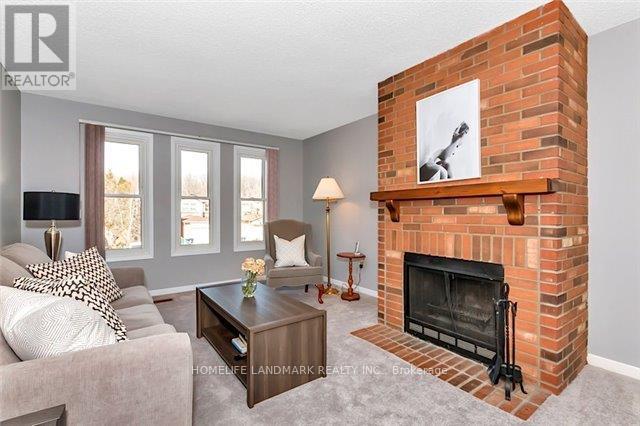 23 Hillfarm Drive, Toronto, Ontario  M1V 3C6 - Photo 11 - E12486978