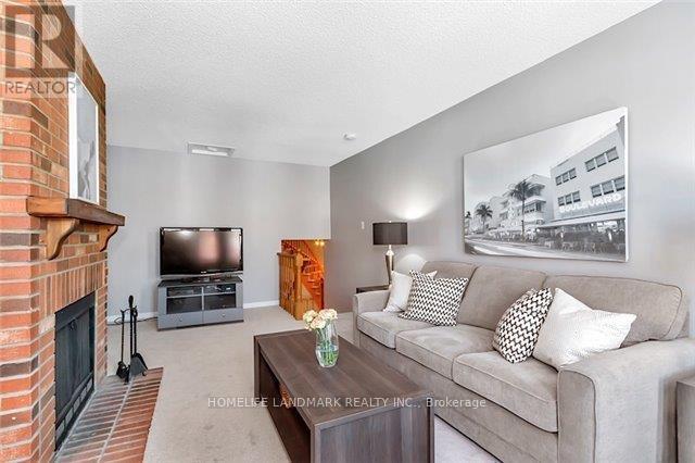 23 Hillfarm Drive, Toronto, Ontario  M1V 3C6 - Photo 12 - E12486978