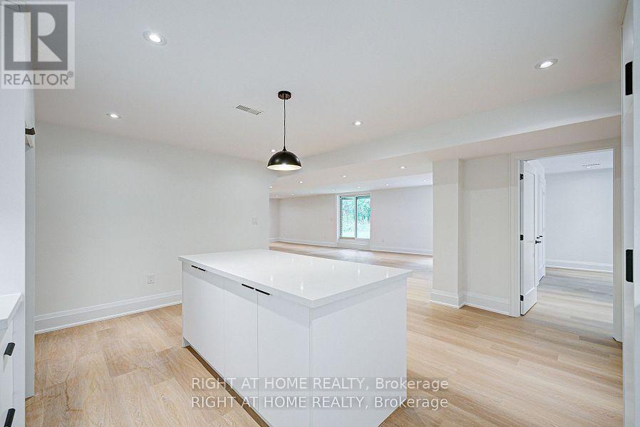 26375 Woodbine Ave Avenue, Georgina, Ontario  L4P 3E9 - Photo 24 - N12486980