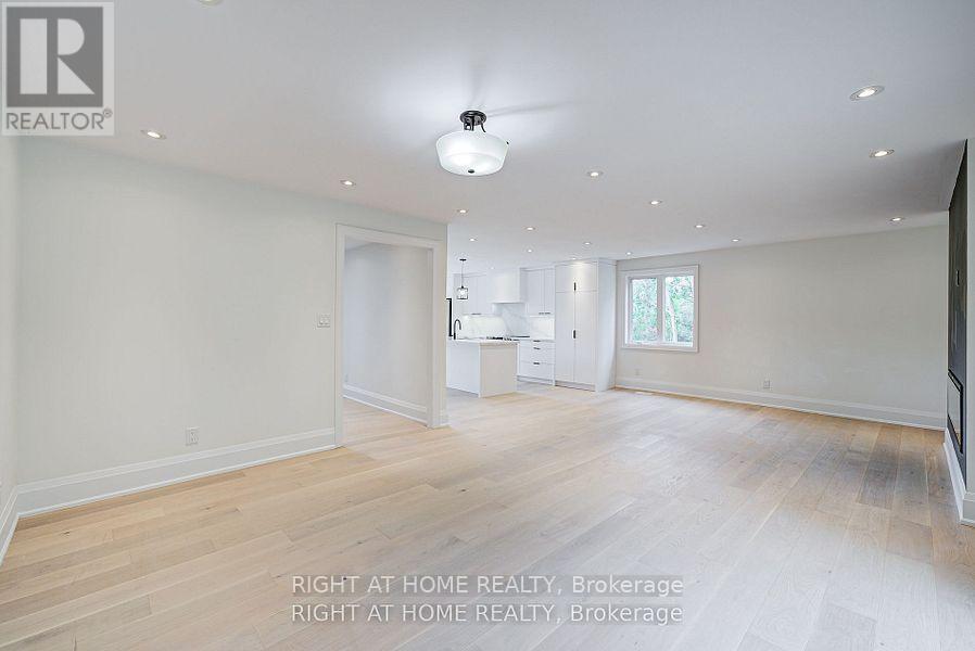 26375 Woodbine Ave Avenue, Georgina, Ontario  L4P 3E9 - Photo 7 - N12486980