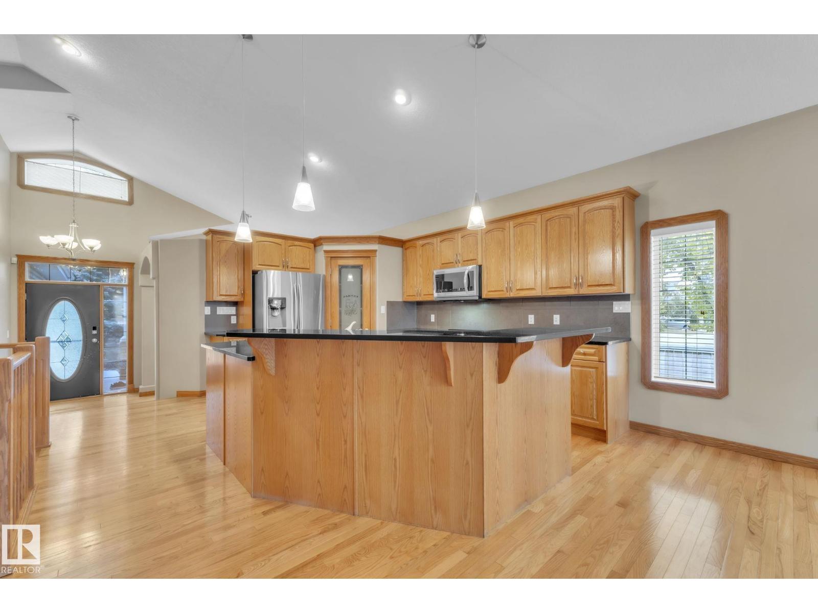 1217 Summerside Dr Sw, Edmonton, Alberta  T6X 1C5 - Photo 9 - E4460130