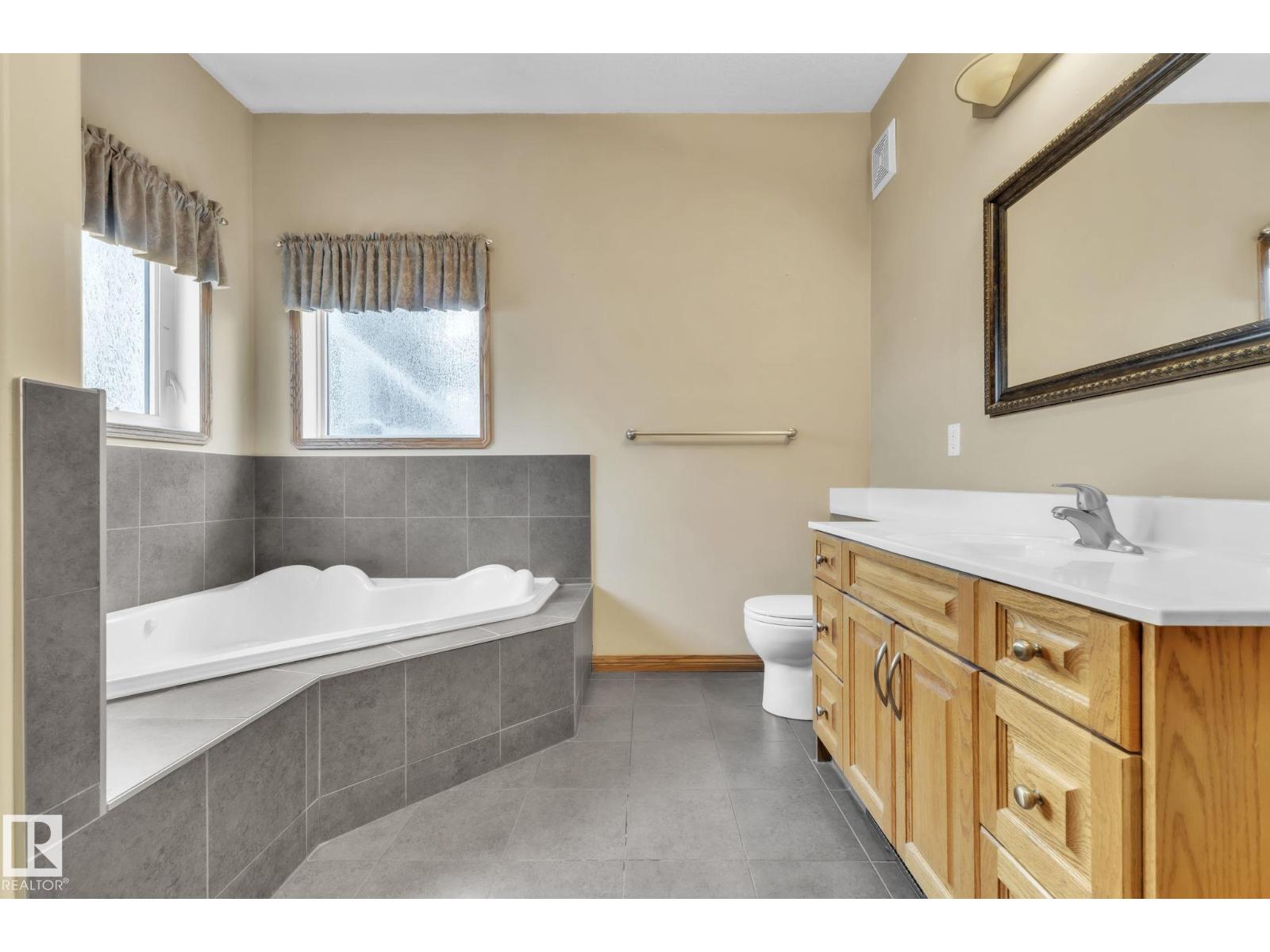 1217 Summerside Dr Sw, Edmonton, Alberta  T6X 1C5 - Photo 28 - E4460130