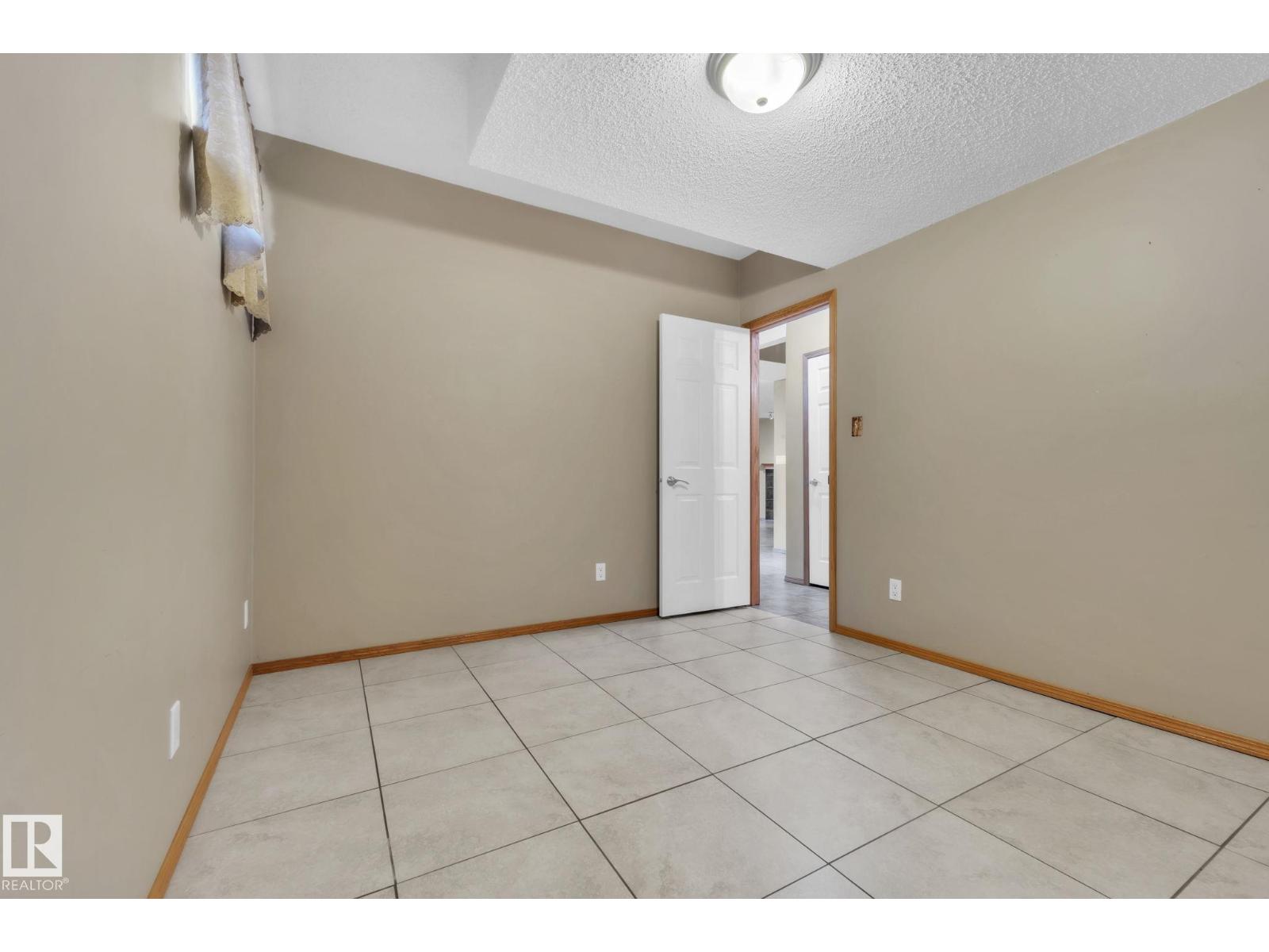 1217 Summerside Dr Sw, Edmonton, Alberta  T6X 1C5 - Photo 42 - E4460130