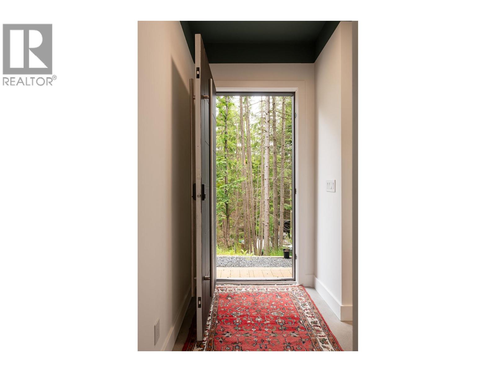 1290 Cowan Point Drive, Bowen Island, British Columbia  V0N 1G2 - Photo 22 - R3020217