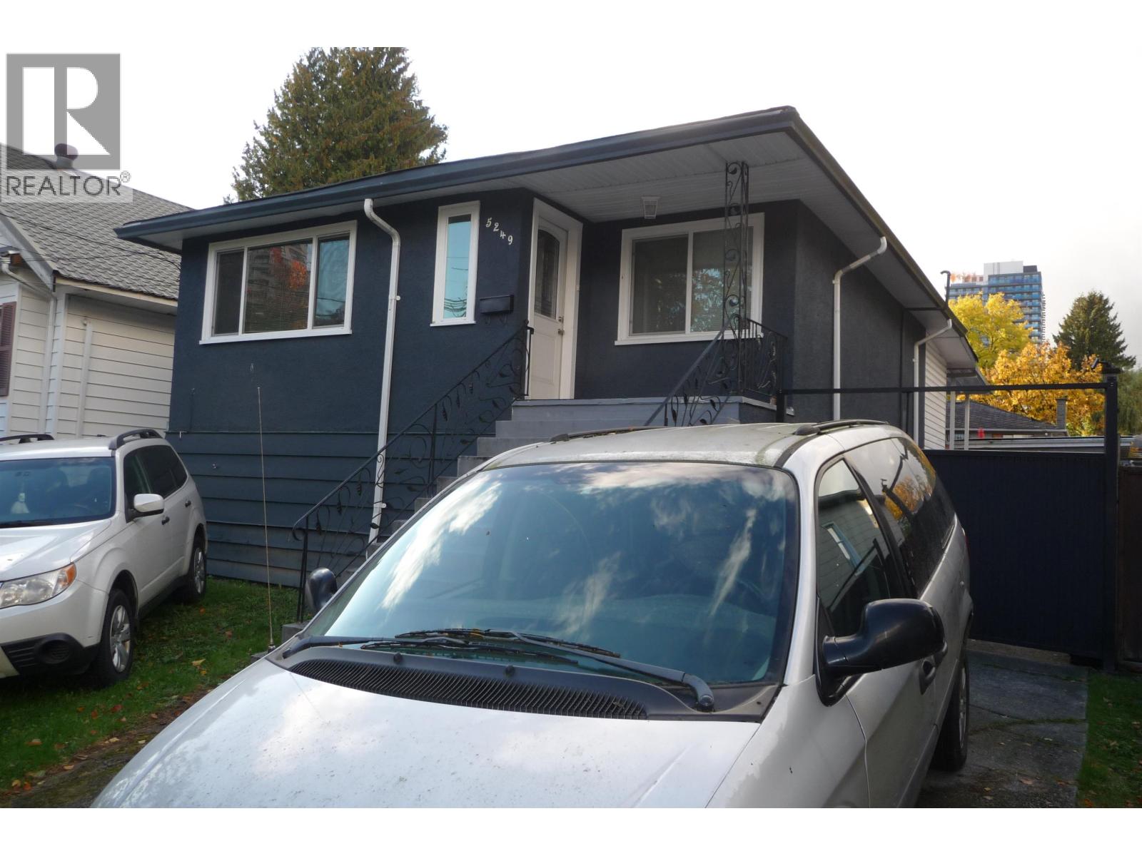 5249 Hoy Street, Vancouver, British Columbia  V5R 4N9 - Photo 12 - R3060635