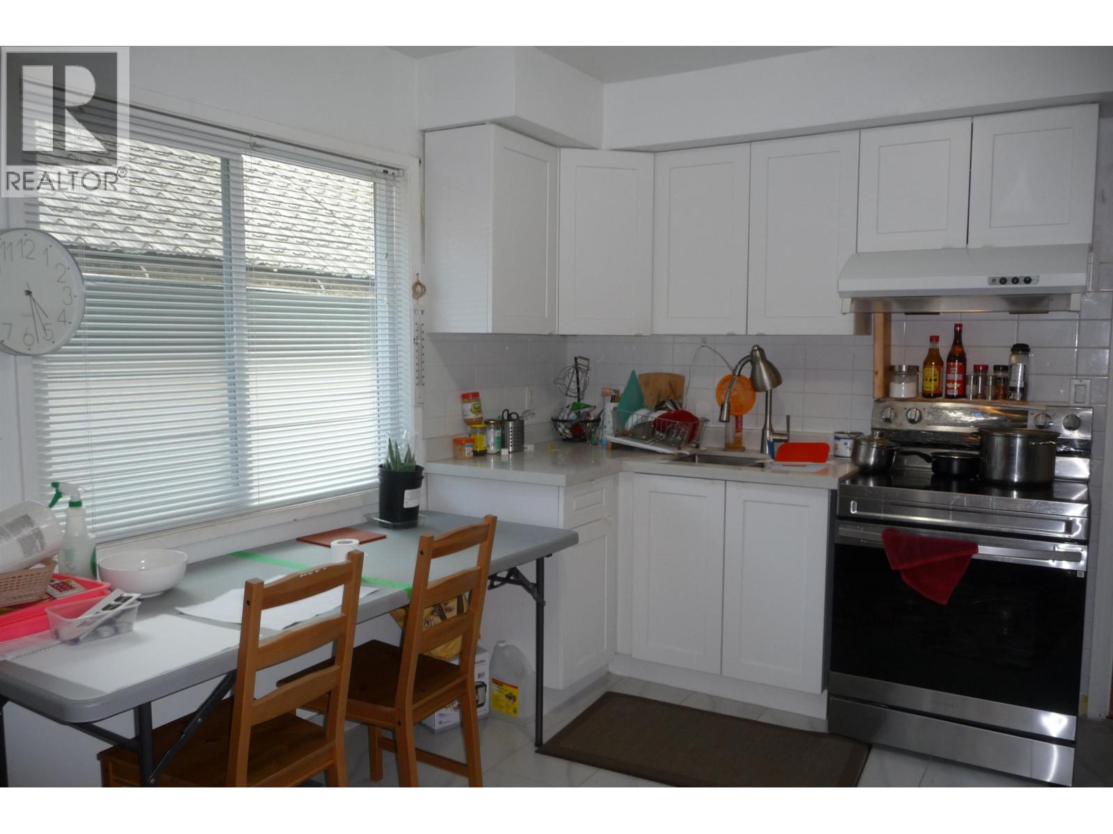 5249 Hoy Street, Vancouver, British Columbia  V5R 4N9 - Photo 10 - R3060635