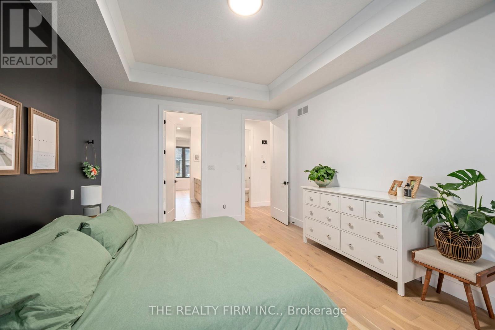 2568 Lucas Avenue, Strathroy-Caradoc (Mount Brydges), Ontario  N0L 1W0 - Photo 23 - X12486989