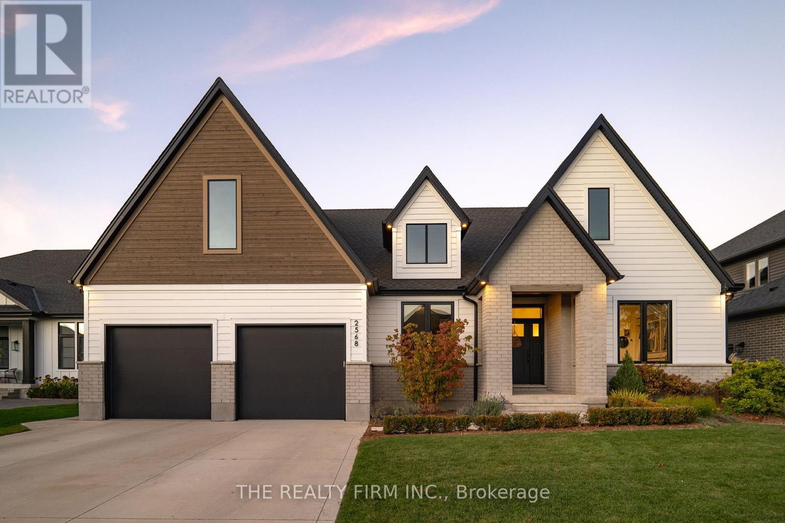 2568 Lucas Avenue, Strathroy-Caradoc (Mount Brydges), Ontario  N0L 1W0 - Photo 3 - X12486989