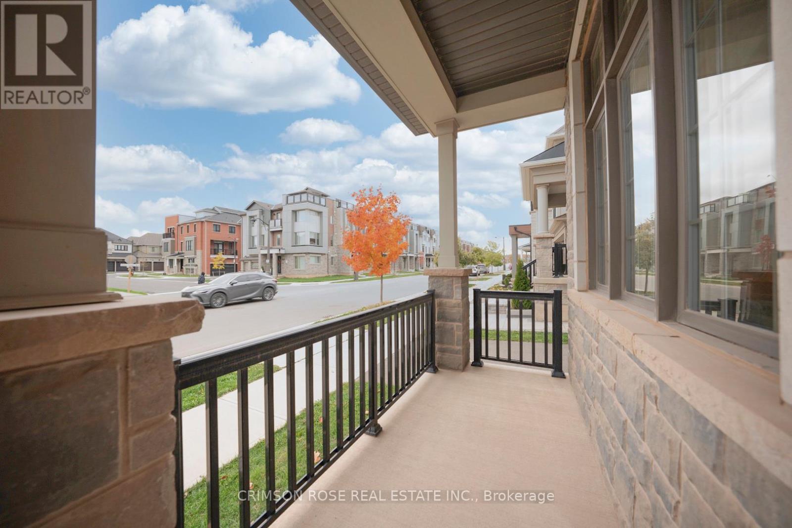 3045 William Cutmore Boulevard, Oakville, Ontario  L6H 3S2 - Photo 3 - W12486976