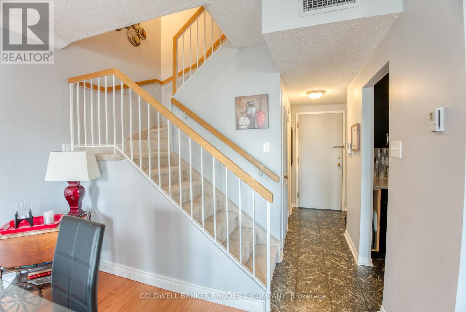 1105 - 556 Laurier Avenue W, Ottawa, Ontario  K1R 7X2 - Photo 4 - X12486997