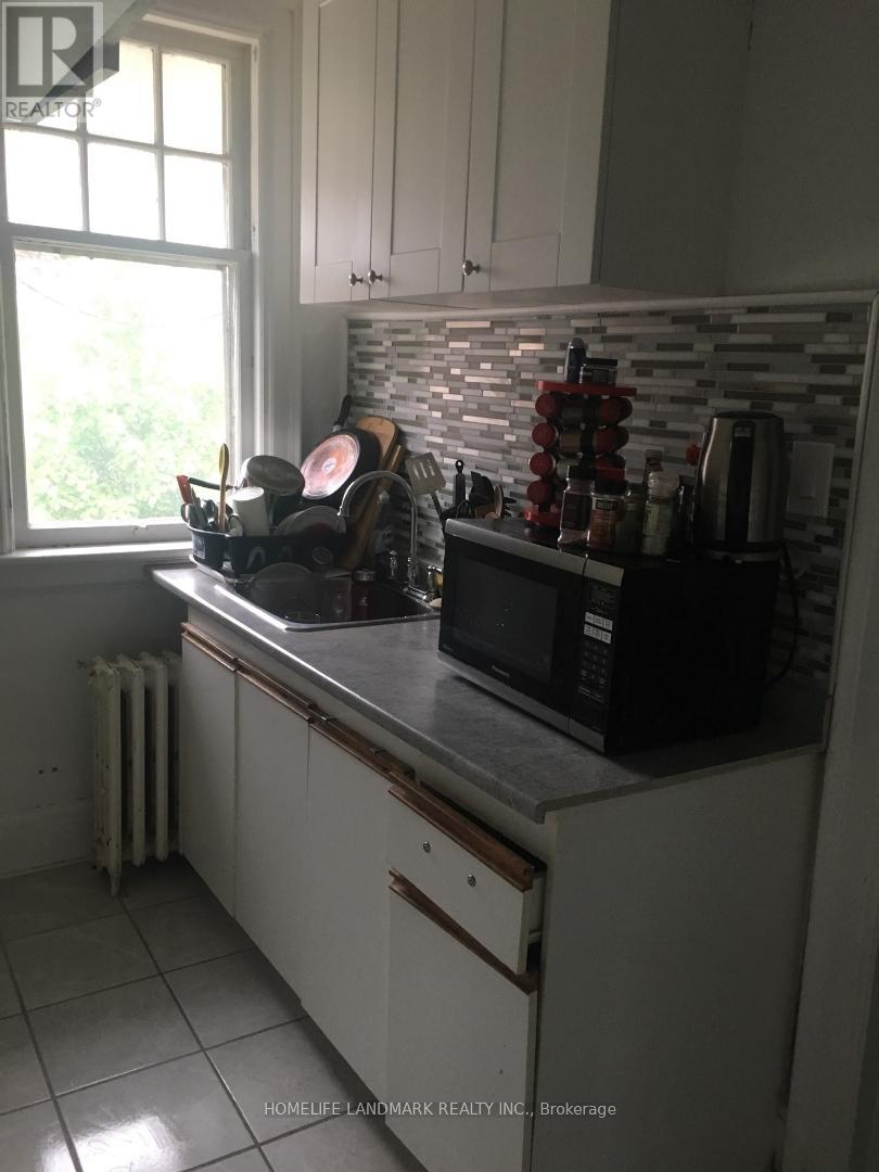 153 Joseph Street, Kitchener, Ontario  N2G 1J5 - Photo 14 - X12486985