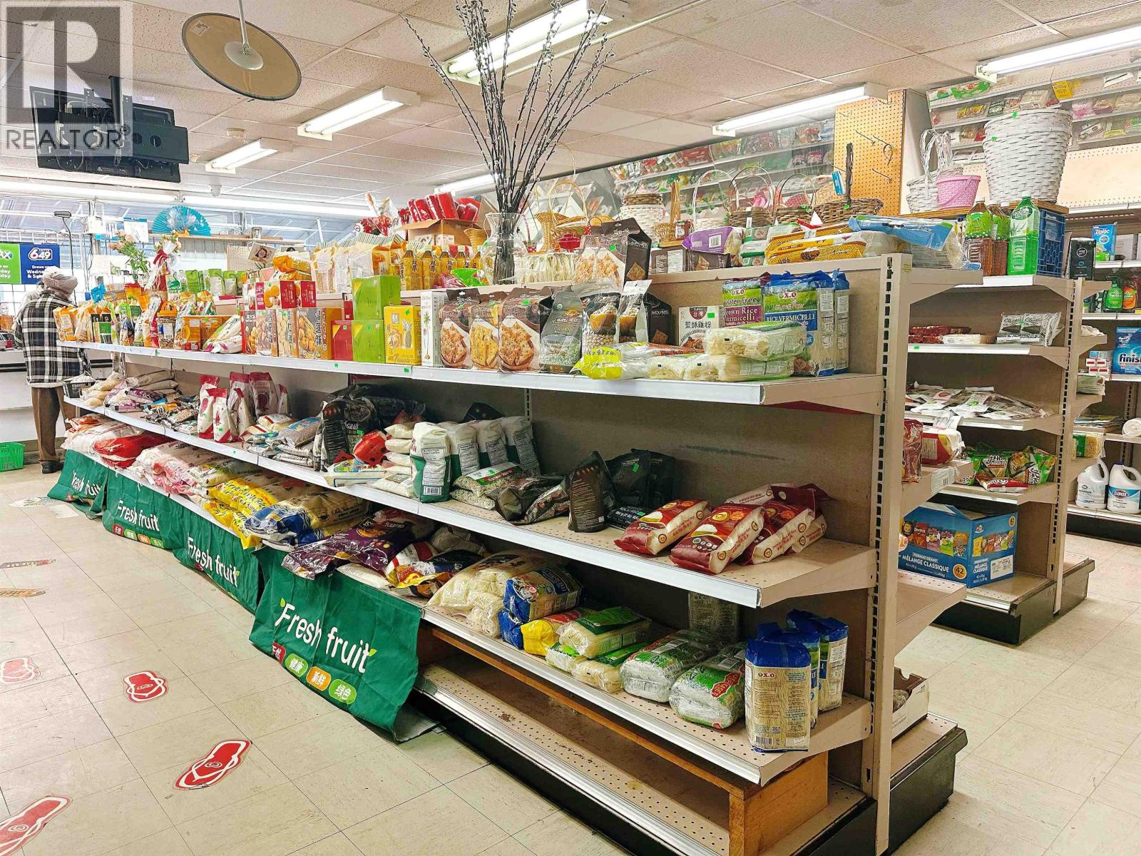 7477 Victoria Street, Vancouver, British Columbia  V5P 3Z5 - Photo 2 - C8073421