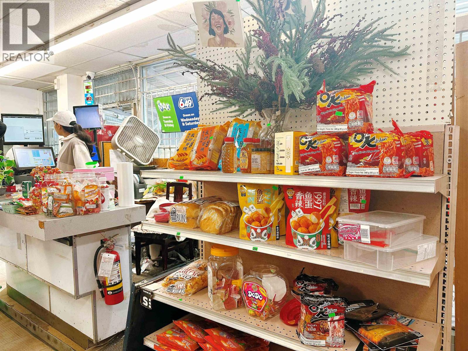 7477 Victoria Street, Vancouver, British Columbia  V5P 3Z5 - Photo 6 - C8073421